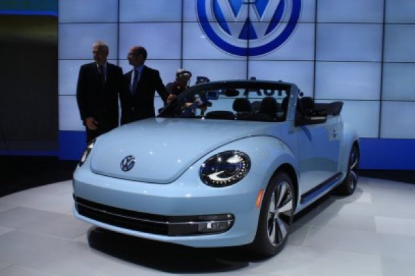 Volkswagen vrea să elimine Dacia din Europa. Nemţii pregătesc maşina low-cost de 8.500 de euro